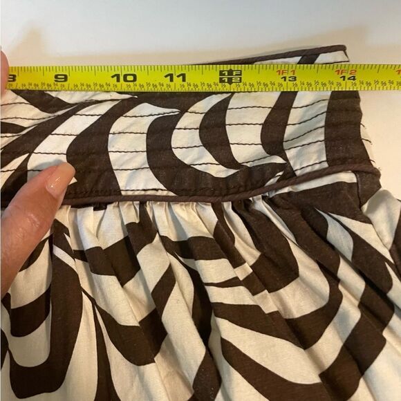 Forever 21 High Waisted Pleated Skirt - Picture 6 of 11